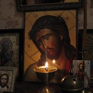 Orthodox Vigil Lamp: What is the meaning and the symbolism