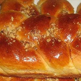 Traditional Greek Brioche (Tsoureki)