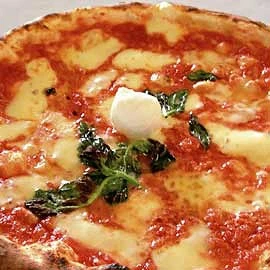 Πίτσα Μαργαρίτα