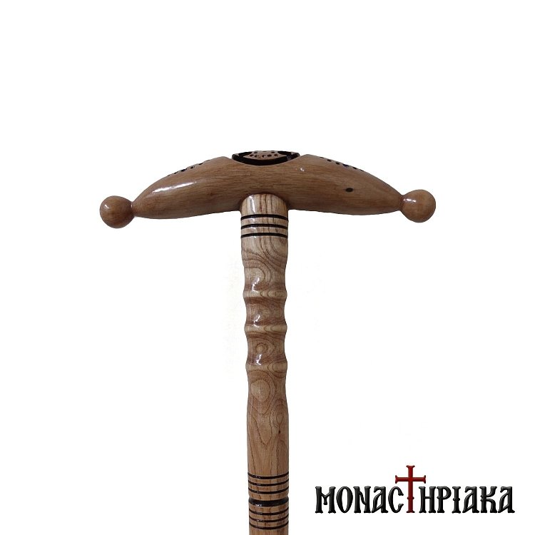 Μπαστούνι με Σκαλιστή Διακόσμηση και Πλατιά Λαβή