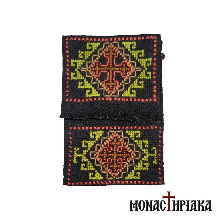 Knitted Neck Wallet Red - Green