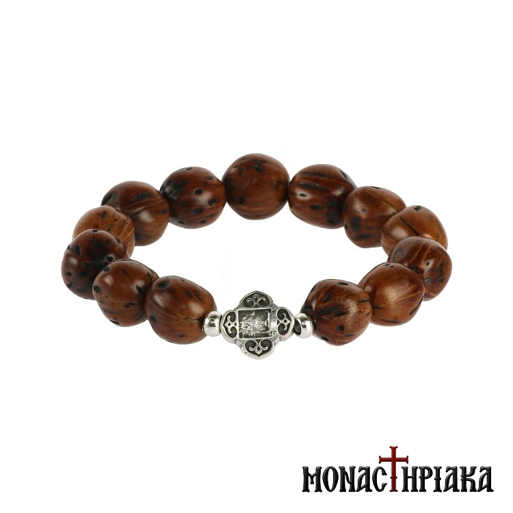 Aromatic Bracelet with Nutmeg Nuts