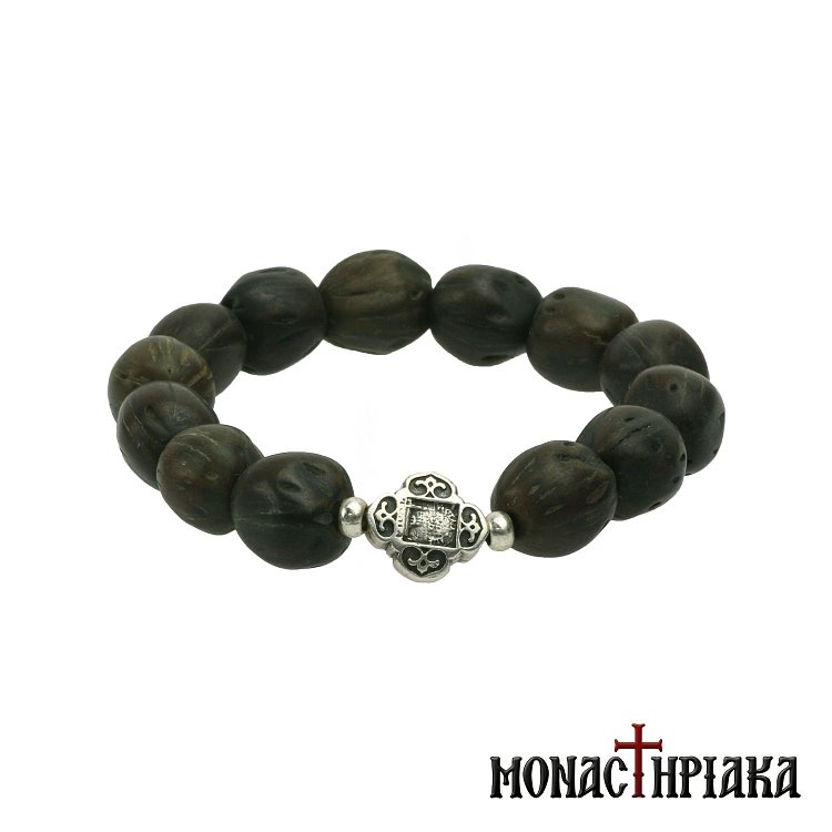 Aromatic Bracelet with Nutmeg Nuts