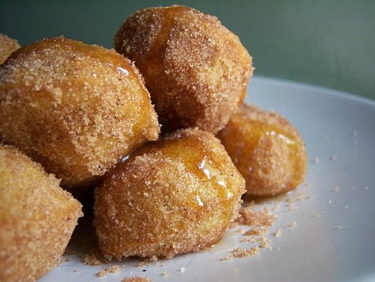Loukoumades (Greek Doughnuts)