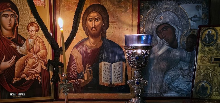 How to Light the Orthodox Vigil Oil Lamp - Kandili, Cork Float and Beeswax Wicks